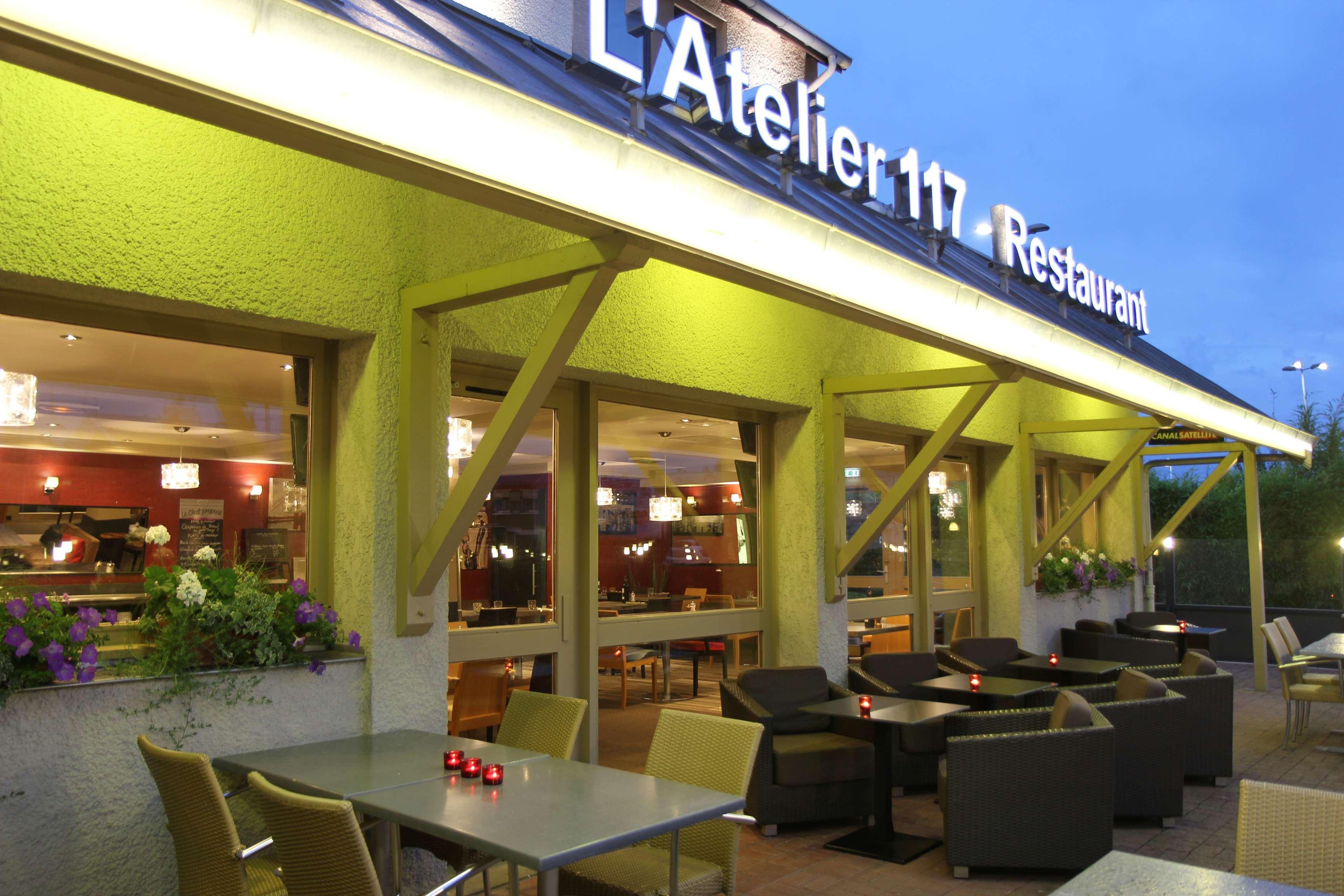 เบสต์ เวสเทิร์น อาเตลิเย 117 Hotel Maubeuge ภายนอก รูปภาพ