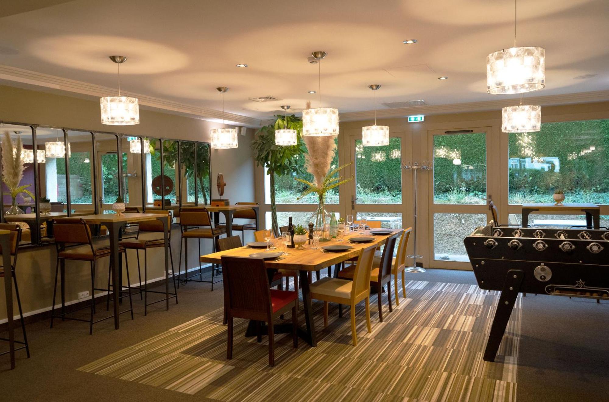 เบสต์ เวสเทิร์น อาเตลิเย 117 Hotel Maubeuge ภายนอก รูปภาพ