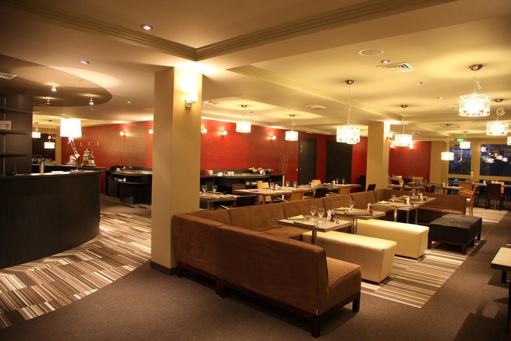 เบสต์ เวสเทิร์น อาเตลิเย 117 Hotel Maubeuge ร้านอาหาร รูปภาพ